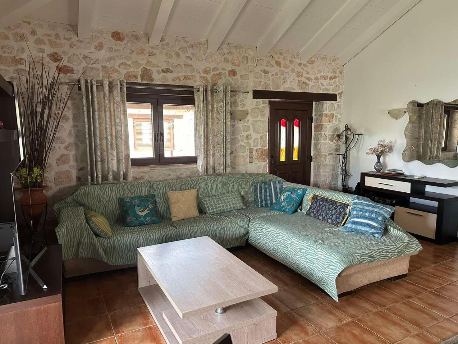Villa Constantis Kalamaki  Luaran gambar
